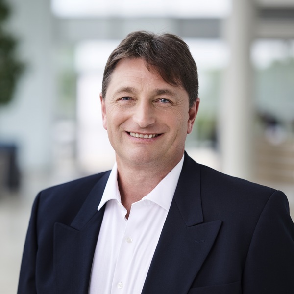 Dr. Veit Bergendahl - Rentschler Biopharma SE - COO