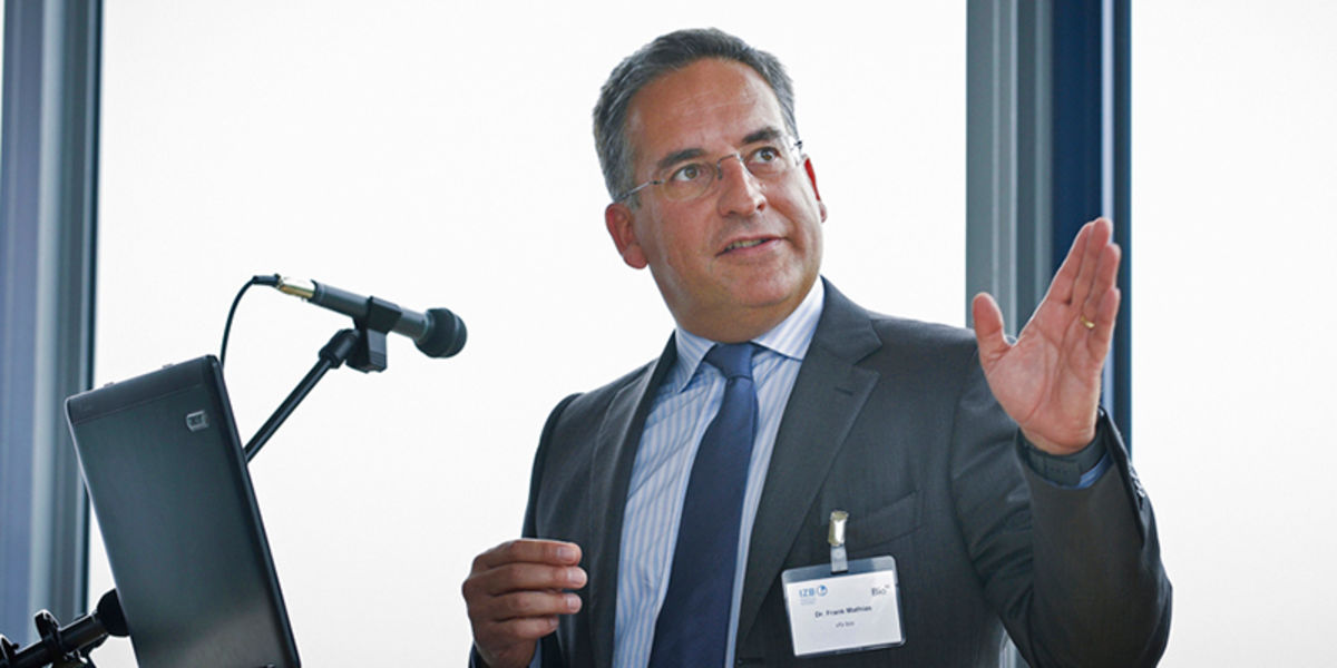 Rentschler Biopharma news presentation of Dr. Frank Mathias at the Biotech Press Lounge Rentschler Biopharma news presentation of Dr. Frank Mathias at the Biotech Press Lounge